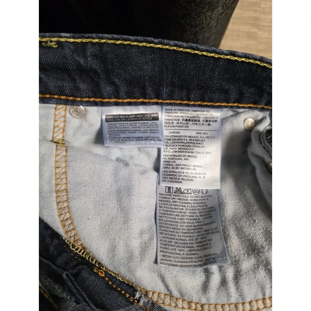 Levis levi 541